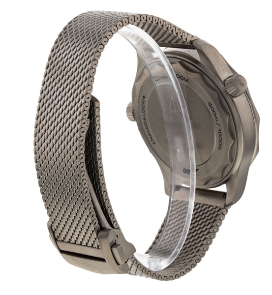 Omega Seamaster Diver 300m - James Bond Edition 210.90.42.20.01.001